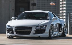 Audi R8 on Vossen Wheels (LC-105T) '2017